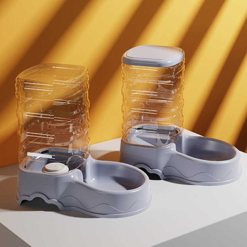 Futter- und Wasserspender für Haustiere