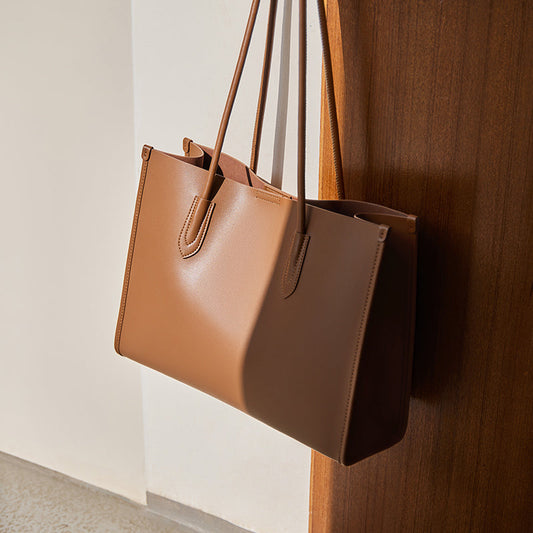 Large Capacity Leather Commuter Tote Bag-1