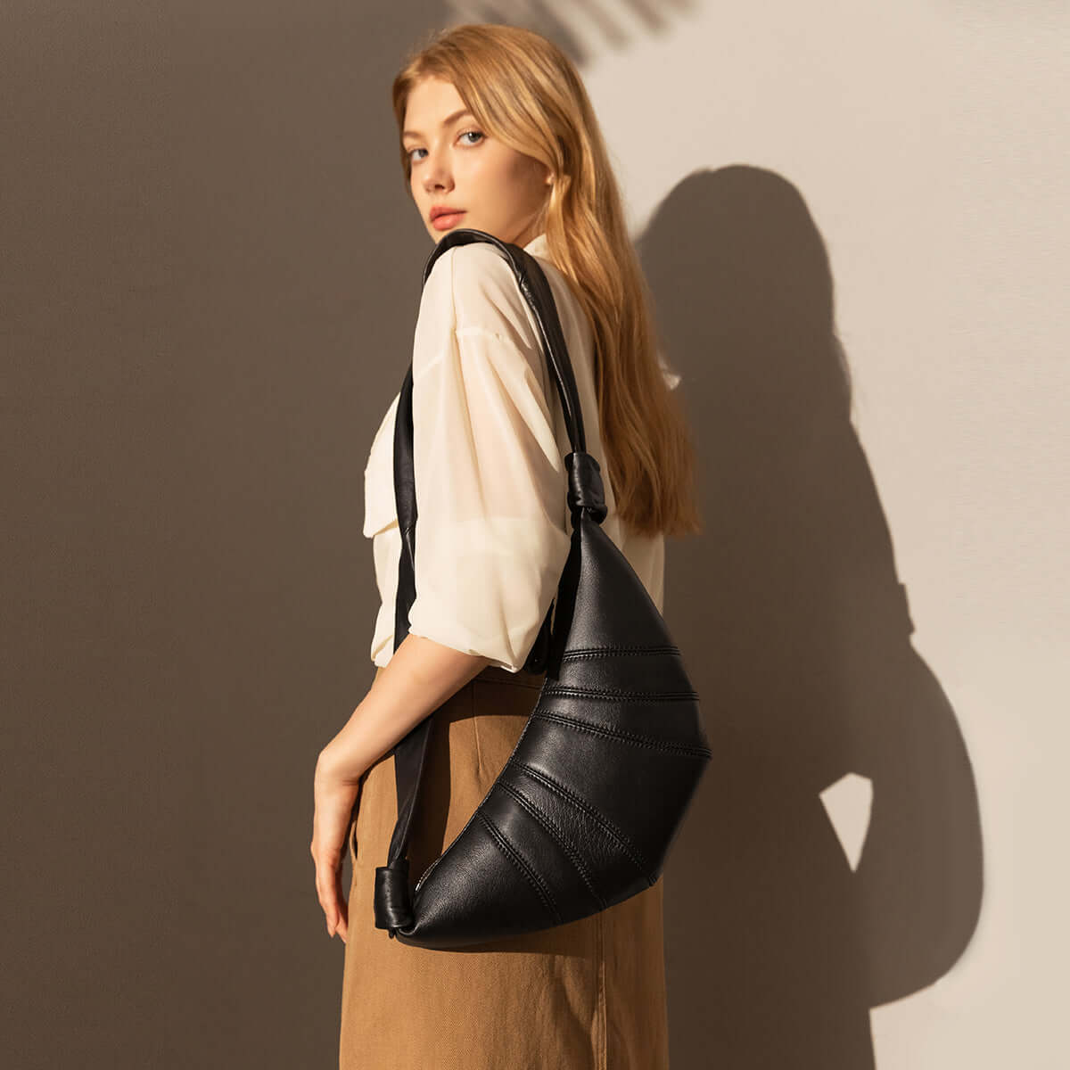 Croissant Chic Shoulder Bag-4