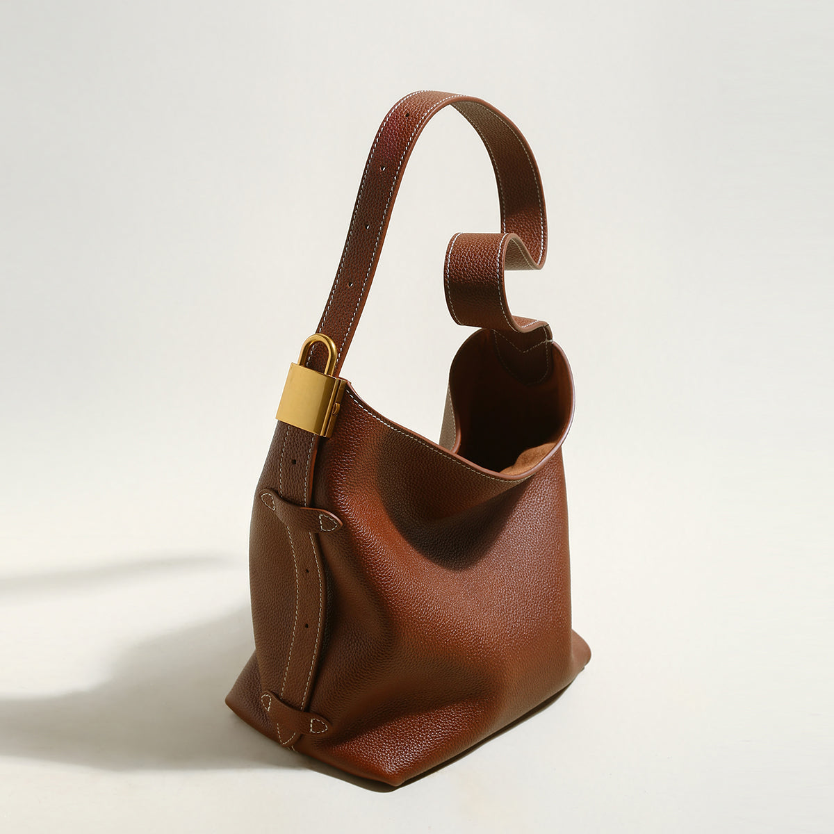 Essential Leather Bucket Bag-3