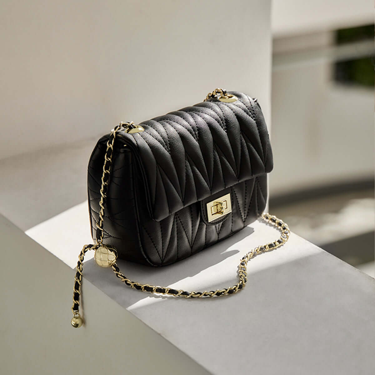 Penthouse Black Quilted Shoulder Bag-3