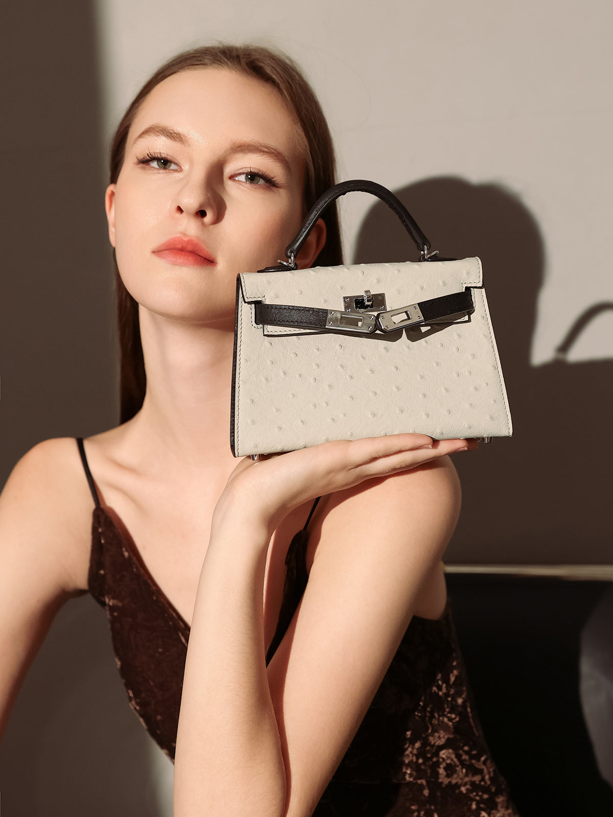 Swift Textured Leather Structured Top Handle Bag-4