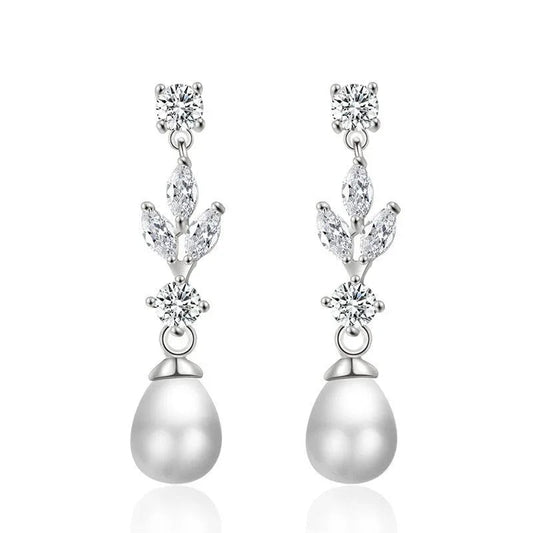 Women's Elegant Pearl Earrings